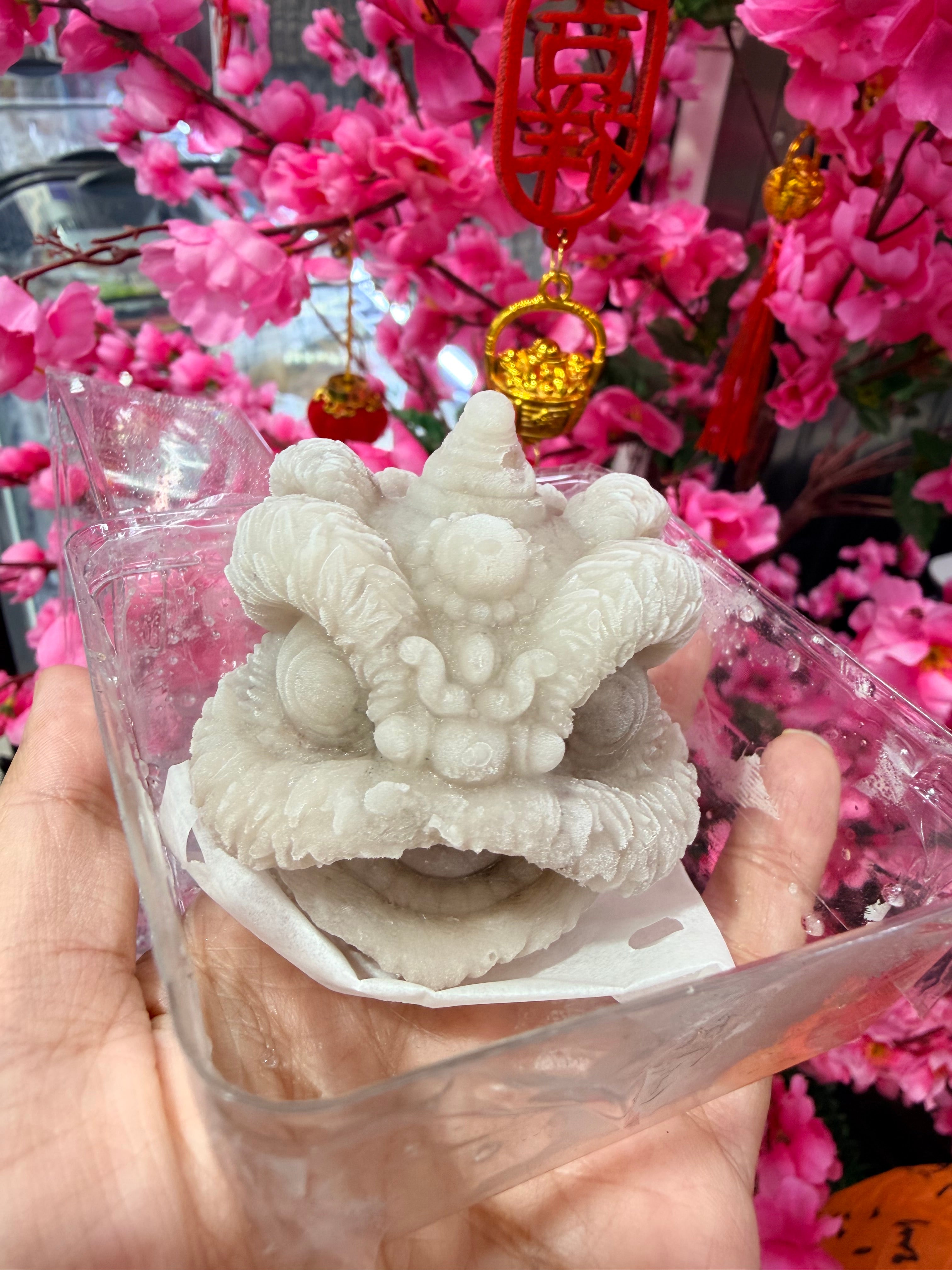 小醒狮头造型虾滑 SMALL LION HEAD PRAWN PASTE